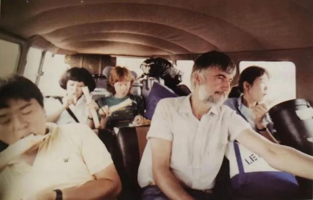 靳羽西今年几岁（从150美元到亿万身家）(22)