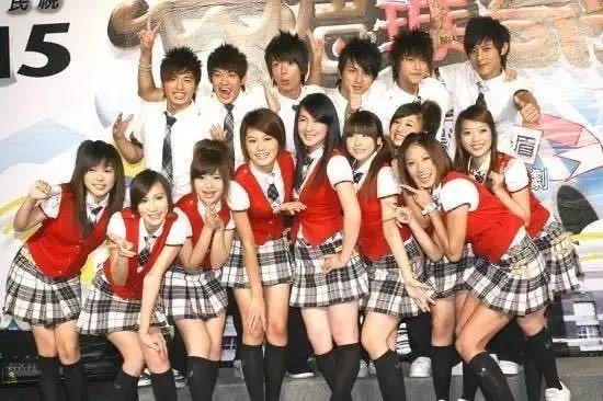 飞轮海成员和棒棒堂成员包括（5566183F4）(50)