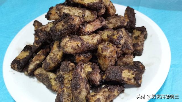 最简单的辣椒炒鸡蛋的做法（实蛋自己在家做）(17)