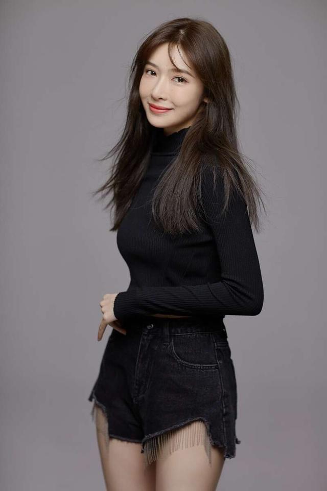 柯乃予和李岱昆(演员柯乃予恋爱脑)(4)