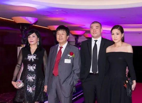 老公背景显赫系香港四大富豪家族（又一百亿名媛宣布离婚）(14)