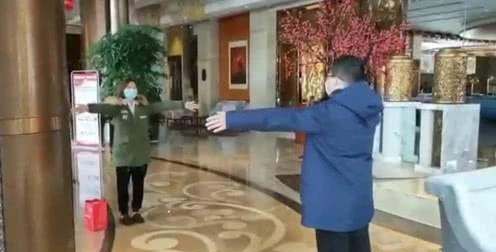 情人节送女朋友什么礼物好,情人节送什么礼物给女朋友比较好学生图4