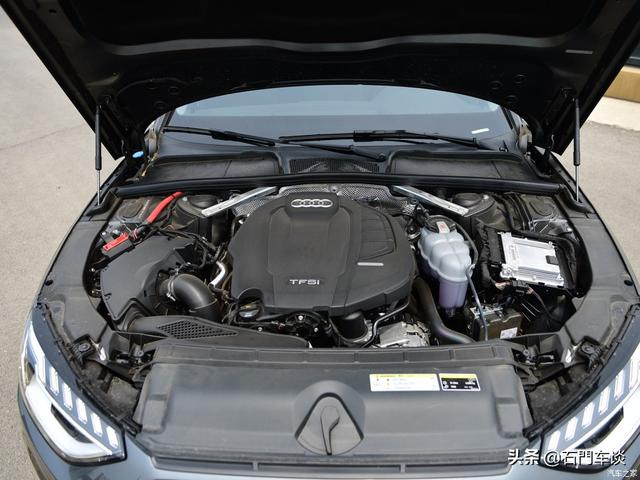 奥迪a4l最低配的怎么样（一汽奥迪A4L全系2.0T）(11)