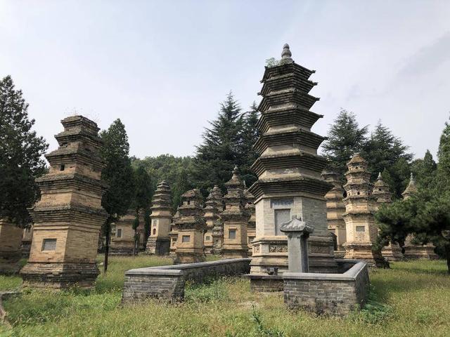 被誉为天下第一奇山（我国最古老的山之一）(18)