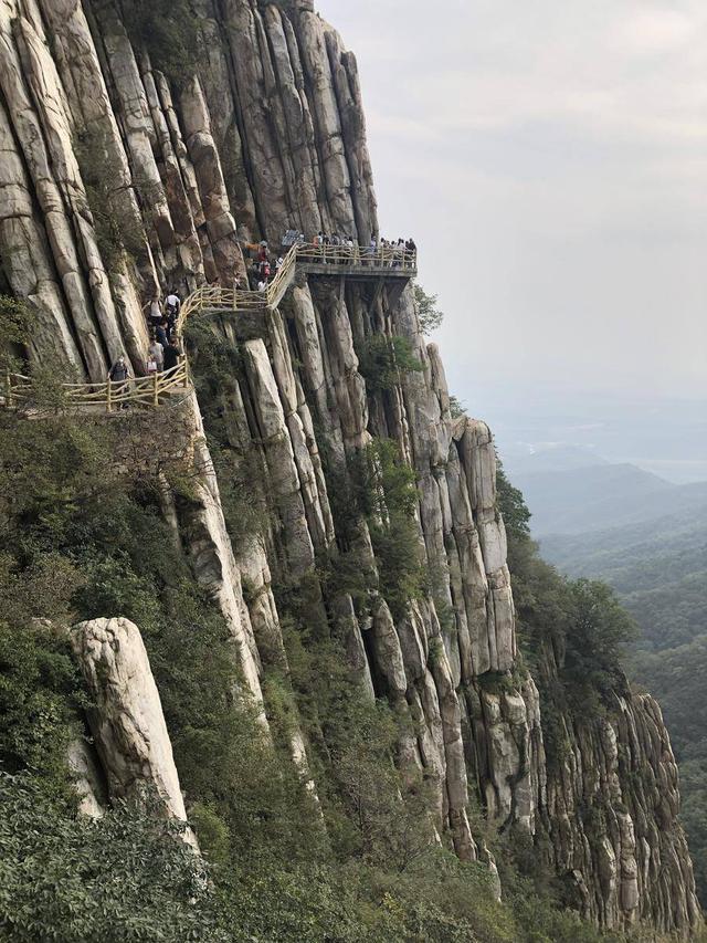 被誉为天下第一奇山（我国最古老的山之一）(6)