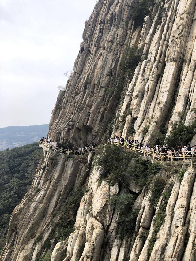 被誉为天下第一奇山（我国最古老的山之一）(4)