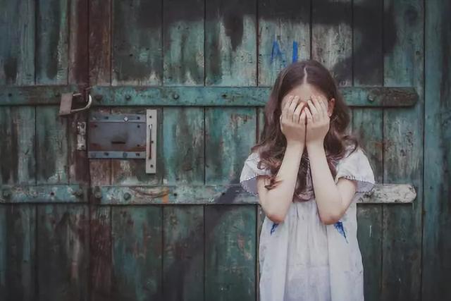 24岁女子抱两个月的孩子跳湖后续（痛心浙江12岁女生玩）(4)