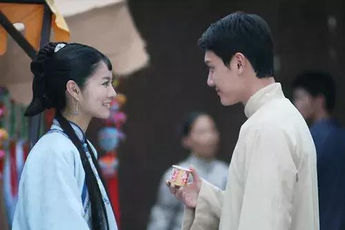 安以轩吻戏锁清秋（锁清秋播出十年）(1)