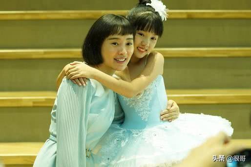 精英律师靳东回家遇见王鸥(精英律师演员调侃靳东)(11)