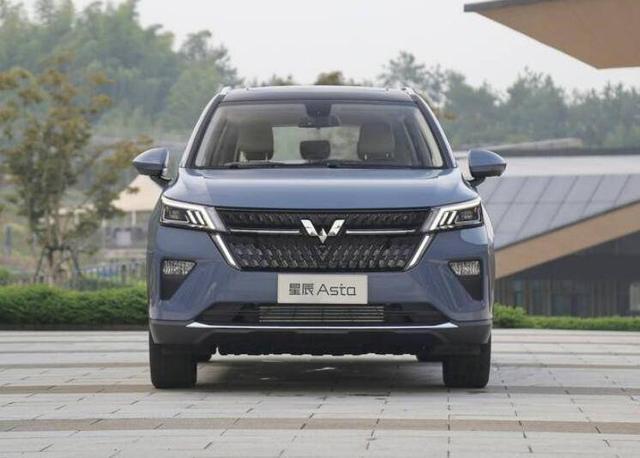 七座五菱星辰suv2022新款落地价(曾月售过万台4月仅售3337台)(2)