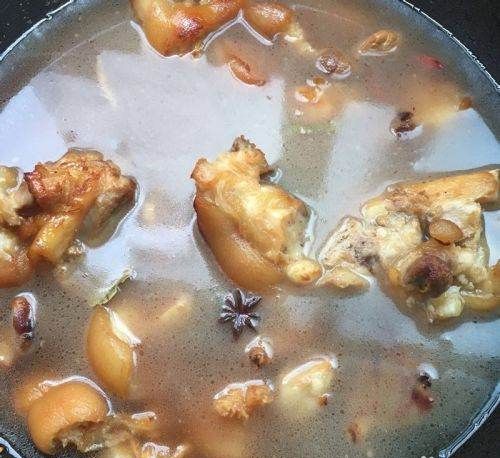 煮猪蹄怎么煮好吃,煮猪蹄怎么煮好吃窍门图8