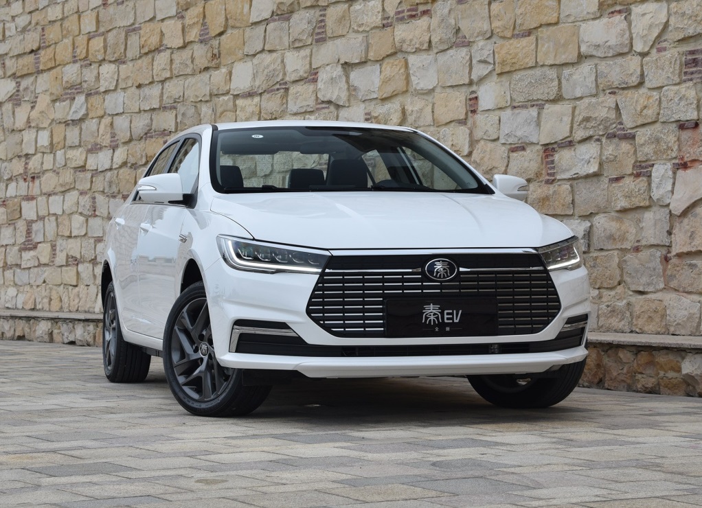 最适合跑网约车的新能源车型(适合跑滴滴的新能源车型推荐)(图1) 最适合跑网约车的新能源车型(适合跑滴滴的新能源车型推荐)(图1)