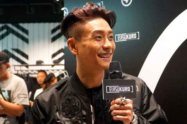 黄宗泽分别后变了 与陈嘉恒在所有多万古间