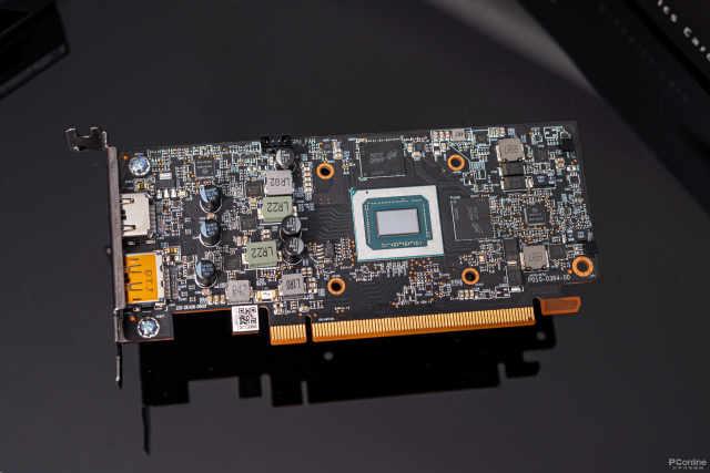 蓝宝石2G显卡(1080P游戏入门小卡蓝宝石RX)(34)