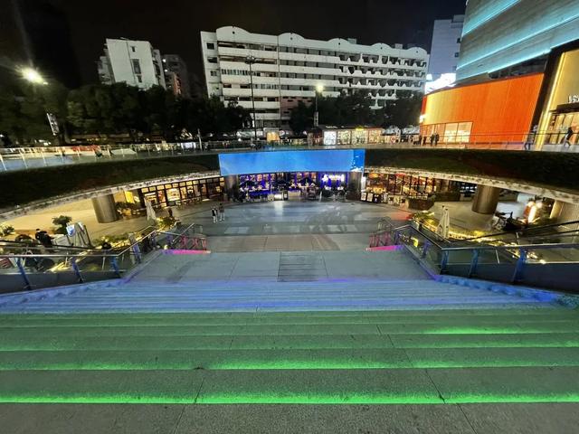 武商mall三家购物中心(凭什么稳坐华中第一把交椅)(31)