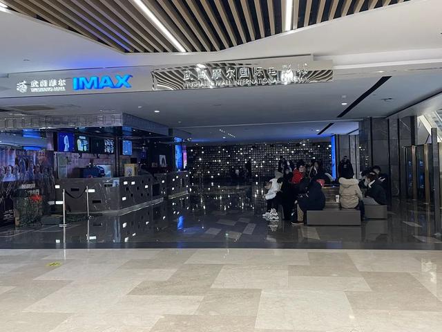 武商mall三家购物中心(凭什么稳坐华中第一把交椅)(25)