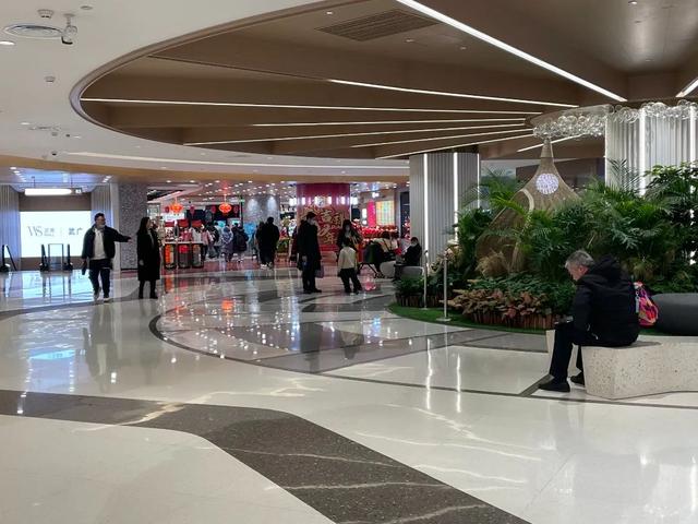 武商mall三家购物中心(凭什么稳坐华中第一把交椅)(28)