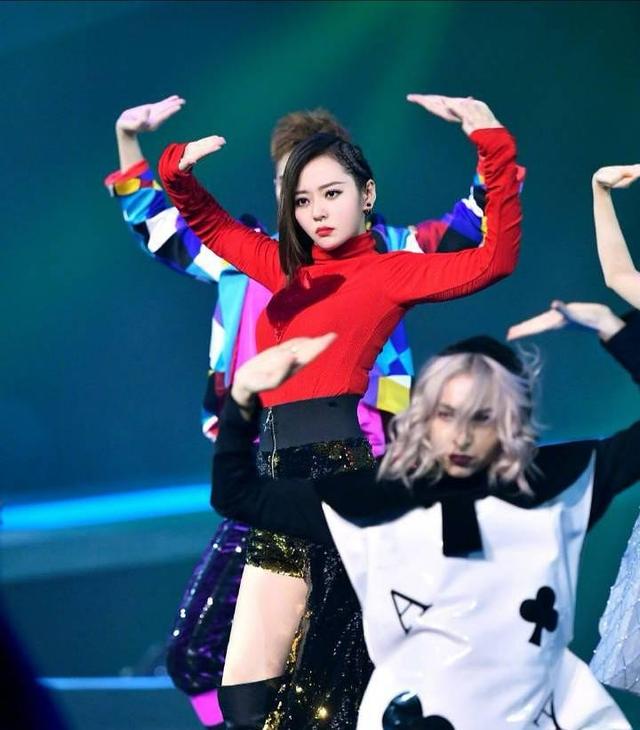 34岁张靓颖现状(19岁爱上37岁渣男当了小三)(25)