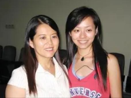 34岁张靓颖现状(19岁爱上37岁渣男当了小三)(7)