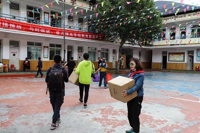 20万元的预算买什么硬派越野车(2.5L7AT卖20万的硬派越野)(43)