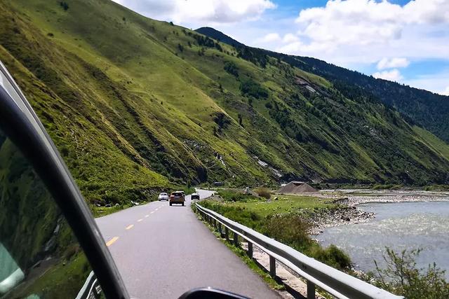 20万元的预算买什么硬派越野车(2.5L7AT卖20万的硬派越野)(19)