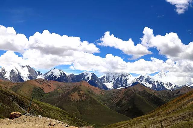 20万元的预算买什么硬派越野车(2.5L7AT卖20万的硬派越野)(29)