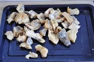 鲈鱼最好吃的10种做法（你绝对没试过的31款鲈鱼做法）(54)