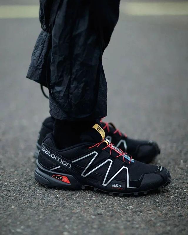 安踏官方休闲鞋(越野鞋变明星网红新宠)(12)