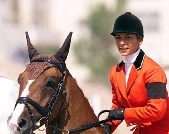 迪拜一共有几个王妃（美艳的迪拜王妃）(5)