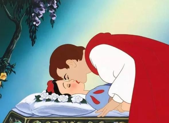 冬天到了白雪公主为自己和7个小矮人每人织一双手套一共要织多少双手套共