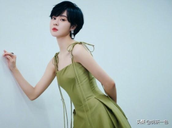 小时代里面的歌曲有哪些(郭敬明电影小时代官方主题曲)