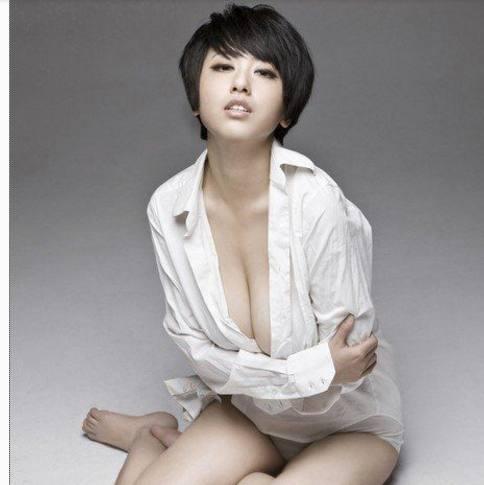 让子弹飞的是哪一年拍的(让子弹飞上仅30秒镜头让她火遍全国)(3)