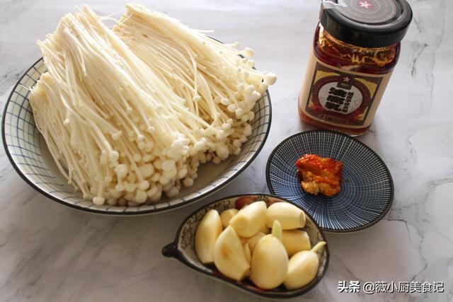 正宗蒜蓉金针菇的做法（做法简单口感脆嫩）(4)