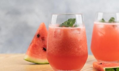 ​西瓜榨汁需要水吗，九阳破壁机打西瓜汁要加水吗？