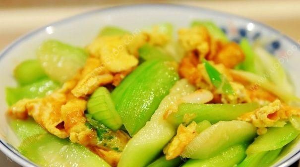 金针菇可不可以和丝瓜鸡蛋炒在一起