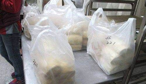 塑料遇高温有什么危害,塑料袋高温加热会释放有毒物质吗图3