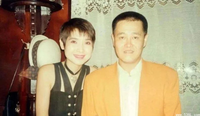 赵本山的前妻是谁?葛淑珍个人资料近况如何