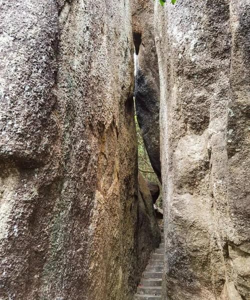 银瓶山海拔多少米