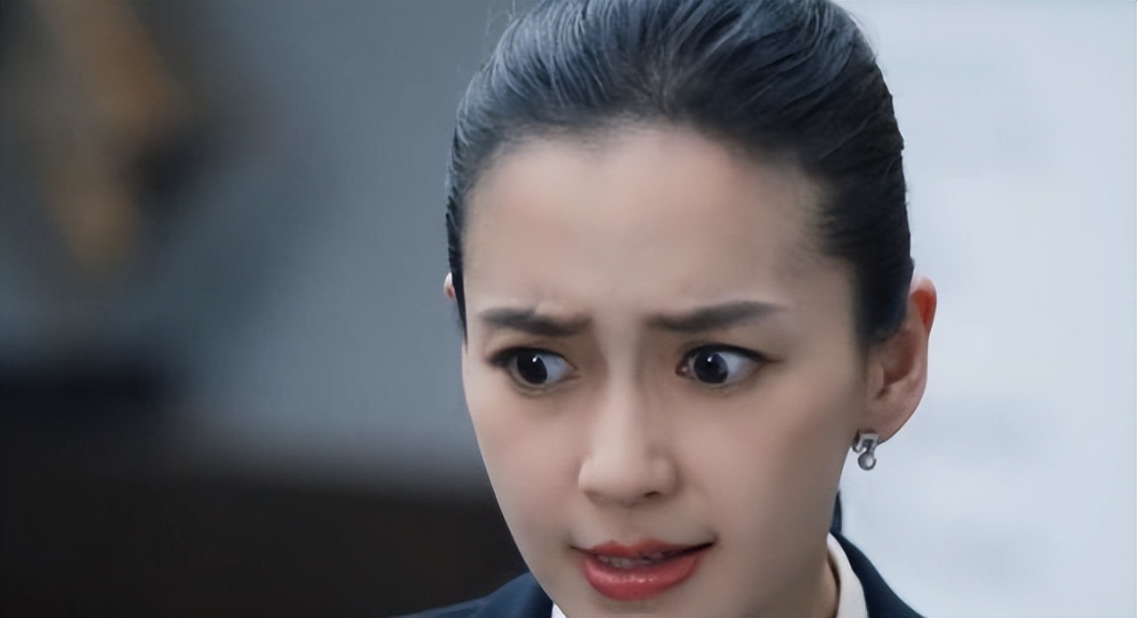 蒋欣的麒麟臂,宋佳的法令纹,打了多少“花瓶”女星的脸