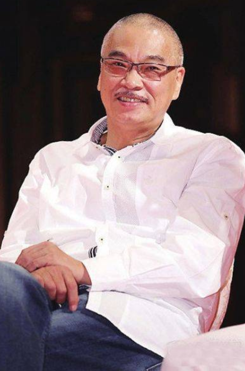 吴孟达个人资料简介及家人（吴孟达妻子侯珊燕：为吴孟达生下一儿一女）