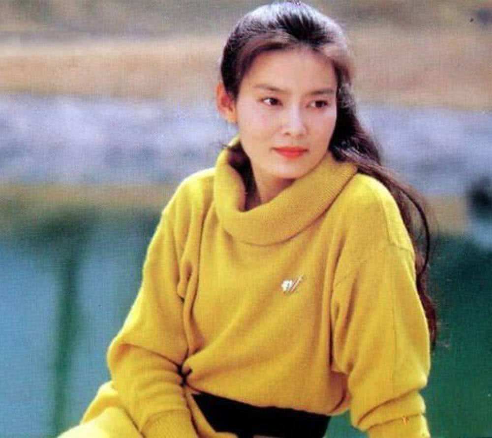 潘虹:离婚后又经历3段失败恋情,而今她的感悟让人心碎