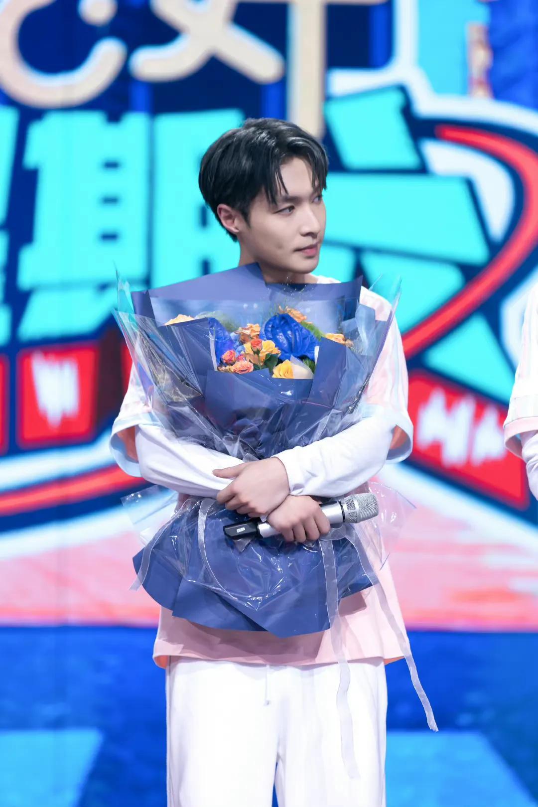 节目组对张艺兴明目张胆的偏爱，到底值不值得？