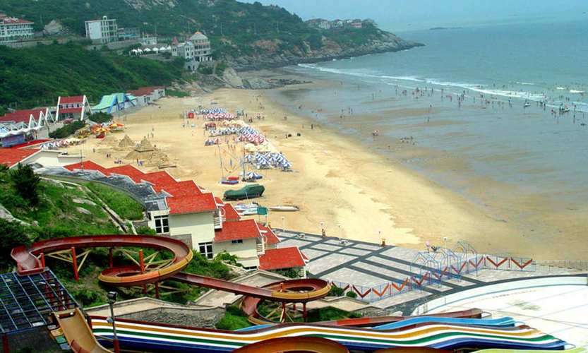 3、花都石湾镇有广州规模最大的天然海滨浴场;