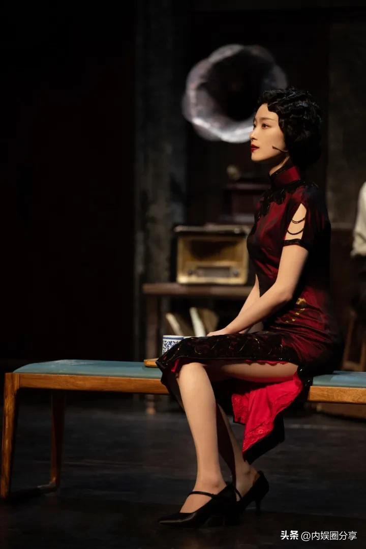 倪妮个人资料介绍： 34岁魅力十足的倪妮，身材火辣性感迷人