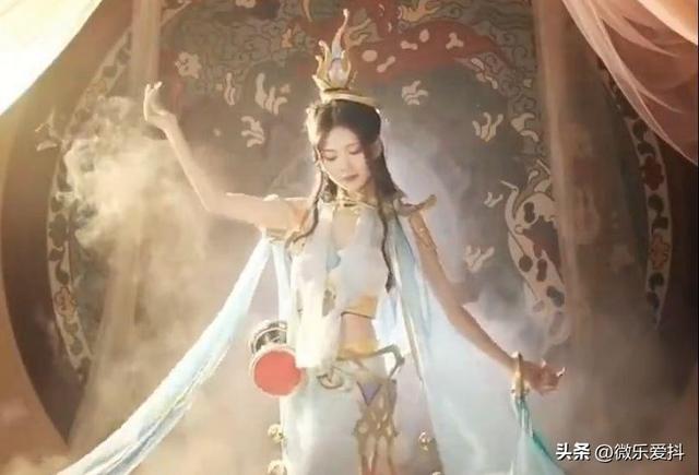 井川里予为啥火起来(井川里予晒出浴池血照吓懵网友)(2)