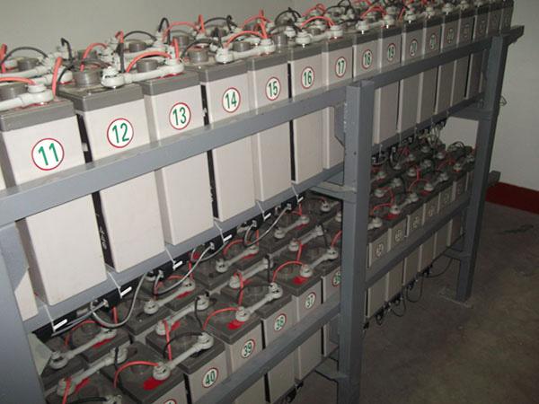 测量蓄电池的三种方法(你知道测量蓄电池的三种方法)(1)