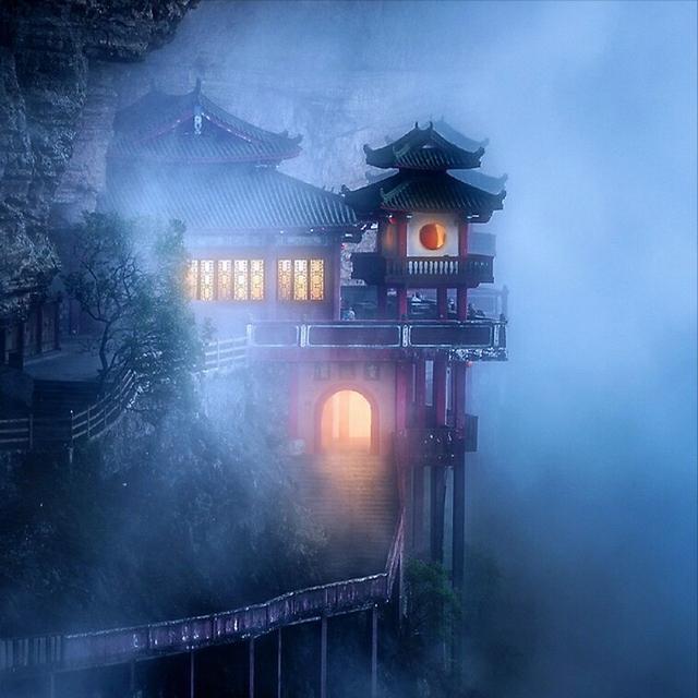 关于月亮的美称有哪三个(月亮有那么多美称)(5)