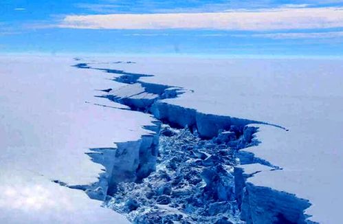 南极三大冰架断裂（大气极端条件令南极冰架更脆弱）
