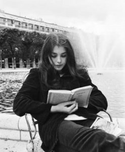 ​短篇情感故事（十五则唯美感人的情感短篇故事）