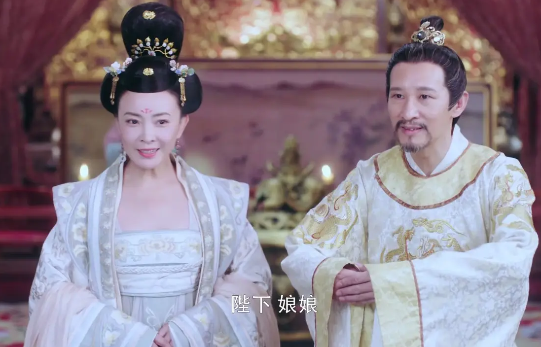 李隆基简介和历史事迹（李隆基：唐朝雄才大略的帝王，晚年却被儿子架空，还被儿媳折磨）